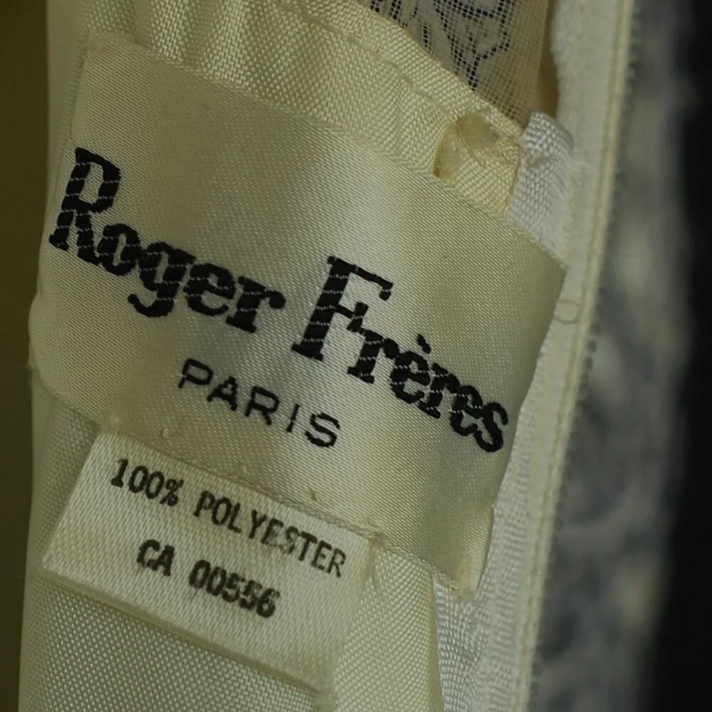 Roger Freres Paris 1970's Gown With An Elaborate Concentric Design - France - Picture 7 of 7